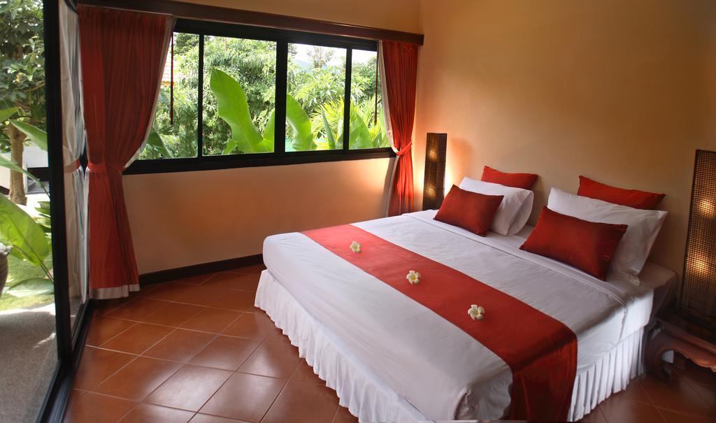 Ban Kao Tropical Boutique Residence หาดแหลมเส็ด ภายนอก รูปภาพ